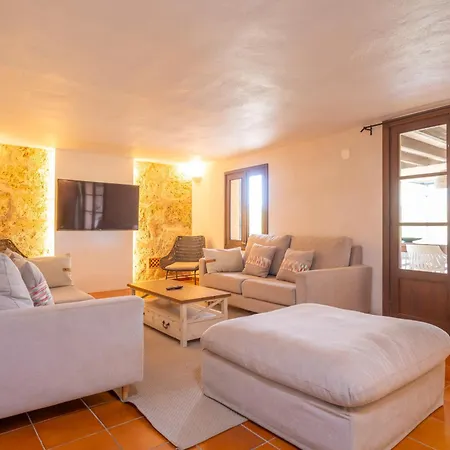 L'eresta Villa *
